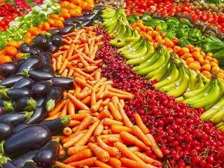 rows of fruits and vegetables